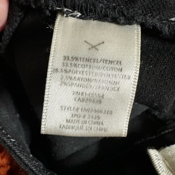 UnpublishedxAnthro Skinny Jeans with velour trim on each side Size 29 black - Picture 14 of 16